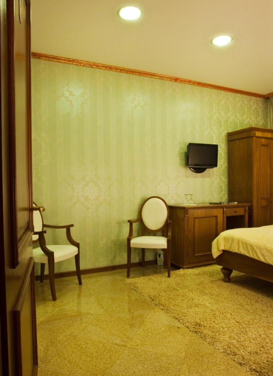 Dbh Bucharest Hotel Cameră foto